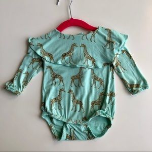 kate quinn ruffle bodysuit, size 3-6, giraffe